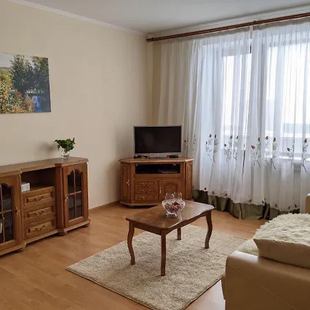 One Bedroom On European Sqr * Київ