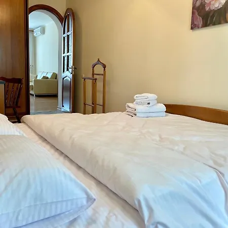 One Bedroom On European Sqr Kyjev