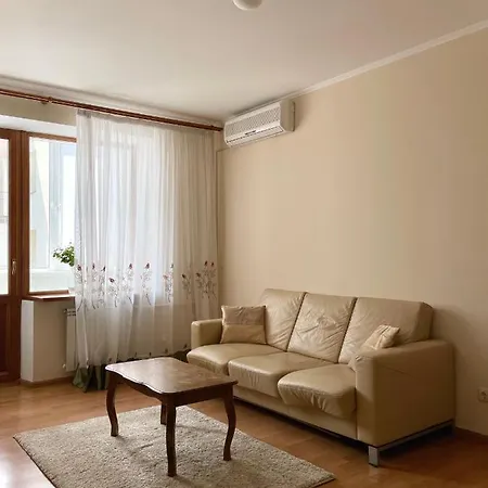 One Bedroom On European Sqr Kyjev